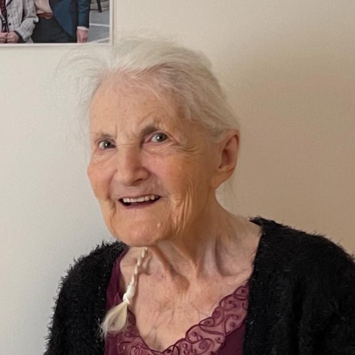 Photo de Madame Anisse LE LOUARN